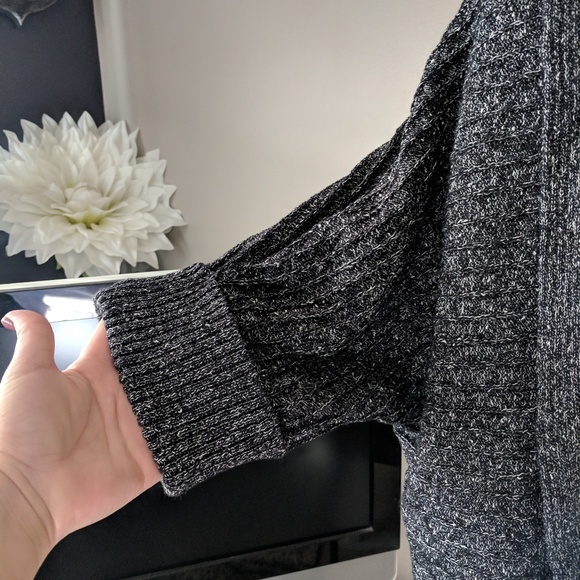 Rafaella Cardigan 🌺 - Picture 6 of 7